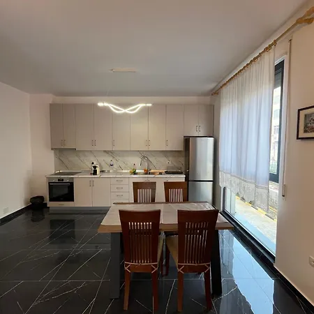 Vasil Gjika 1 Apartamento Tirana