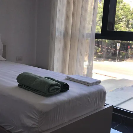 Vasil Gjika 1 アパート ティラナ