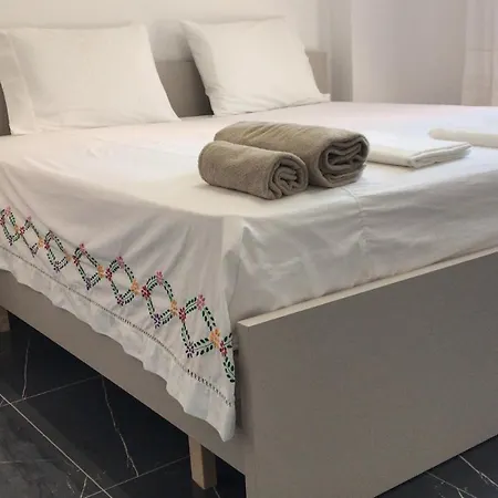 Vasil Gjika 1 アパート ティラナ