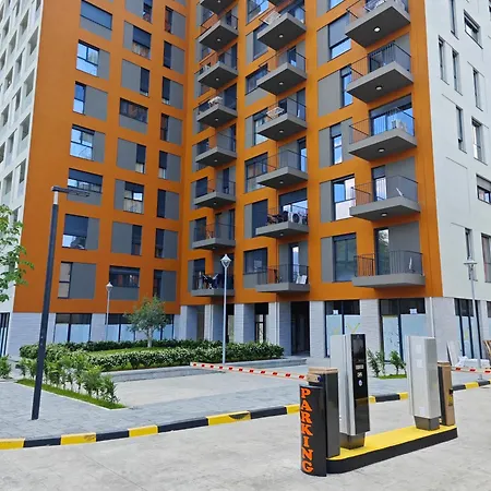 アパート Vasil Gjika 1 ティラナ