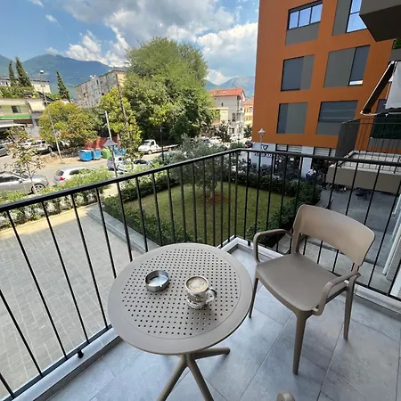 Vasil Gjika 1 アパート *